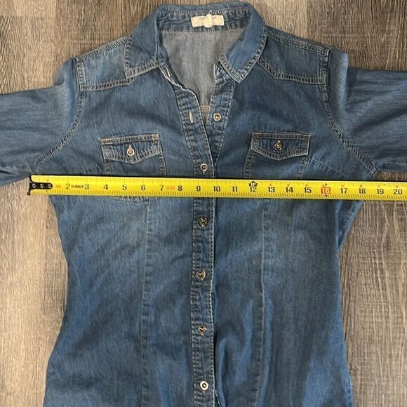 American Eagle American Blue Premium Denim 100% Cotton long sleeve top EUC - S - Picture 10 of 13